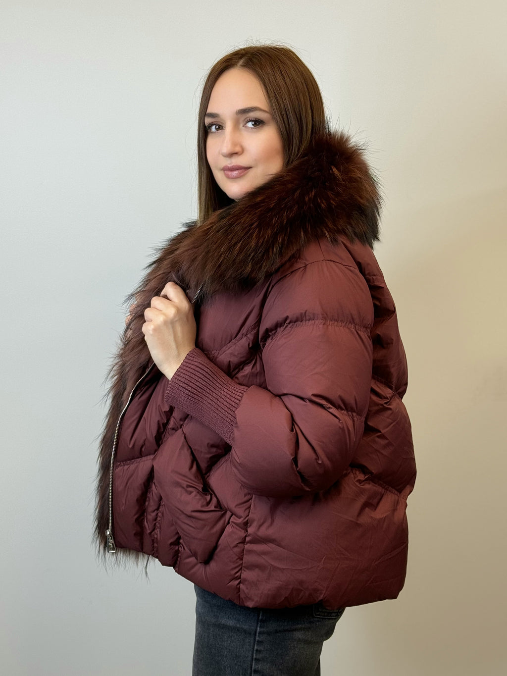 куртка 015  :  🍷 Женская зимняя куртка с мехом Burgundy Chic