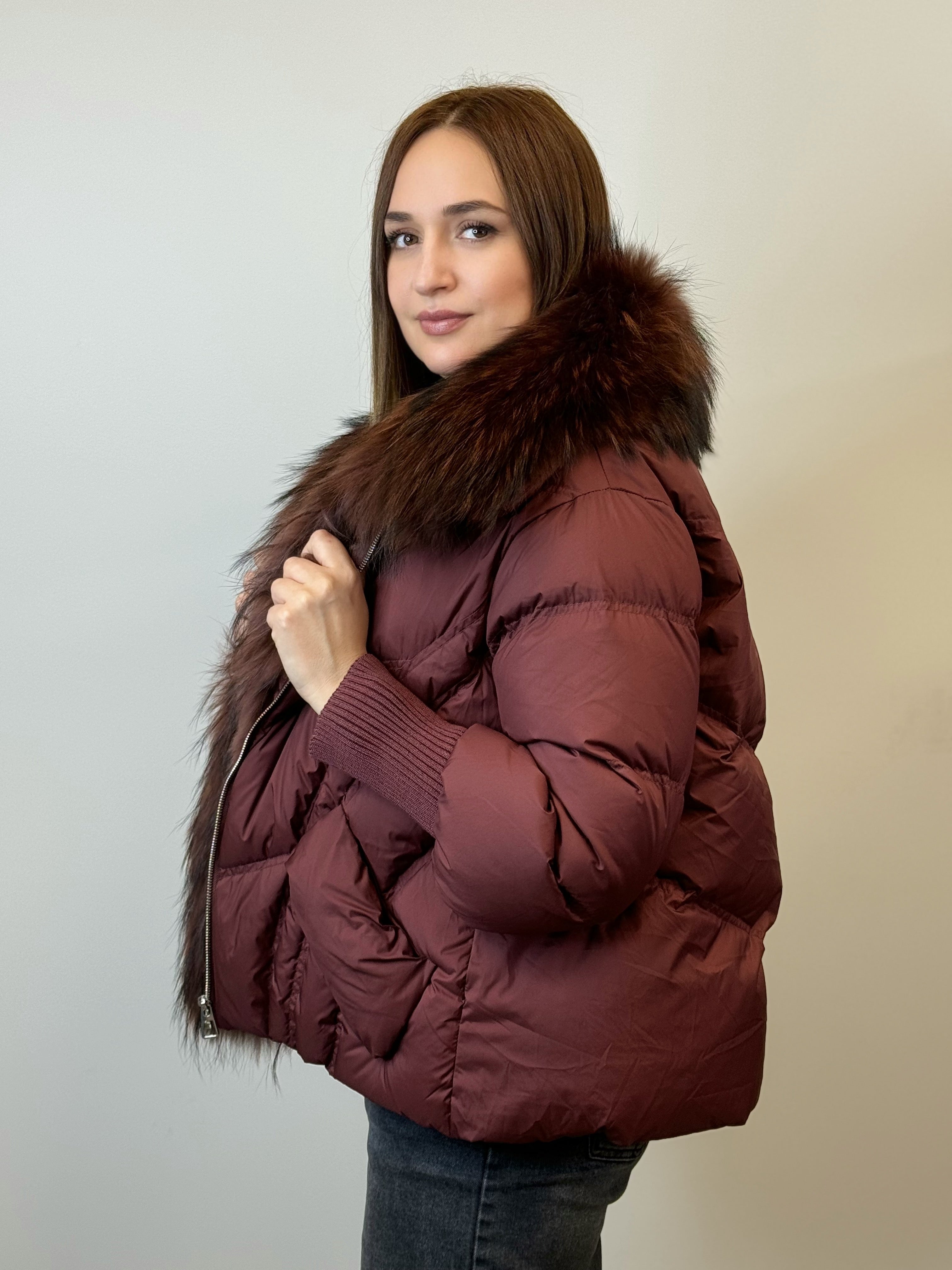 куртка 015  :  🍷 Женская зимняя куртка с мехом Burgundy Chic