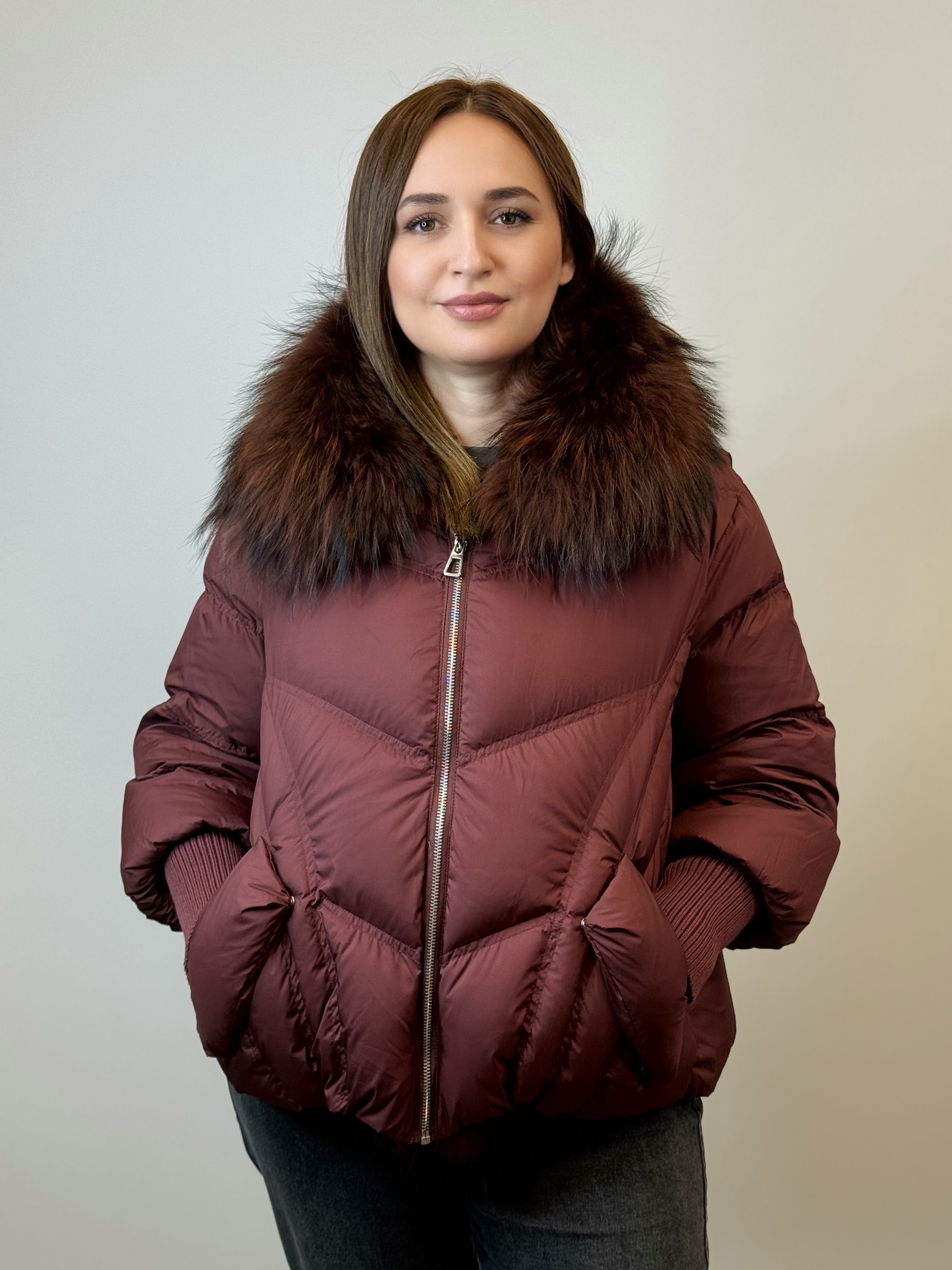 куртка 015  :  🍷 Женская зимняя куртка с мехом Burgundy Chic