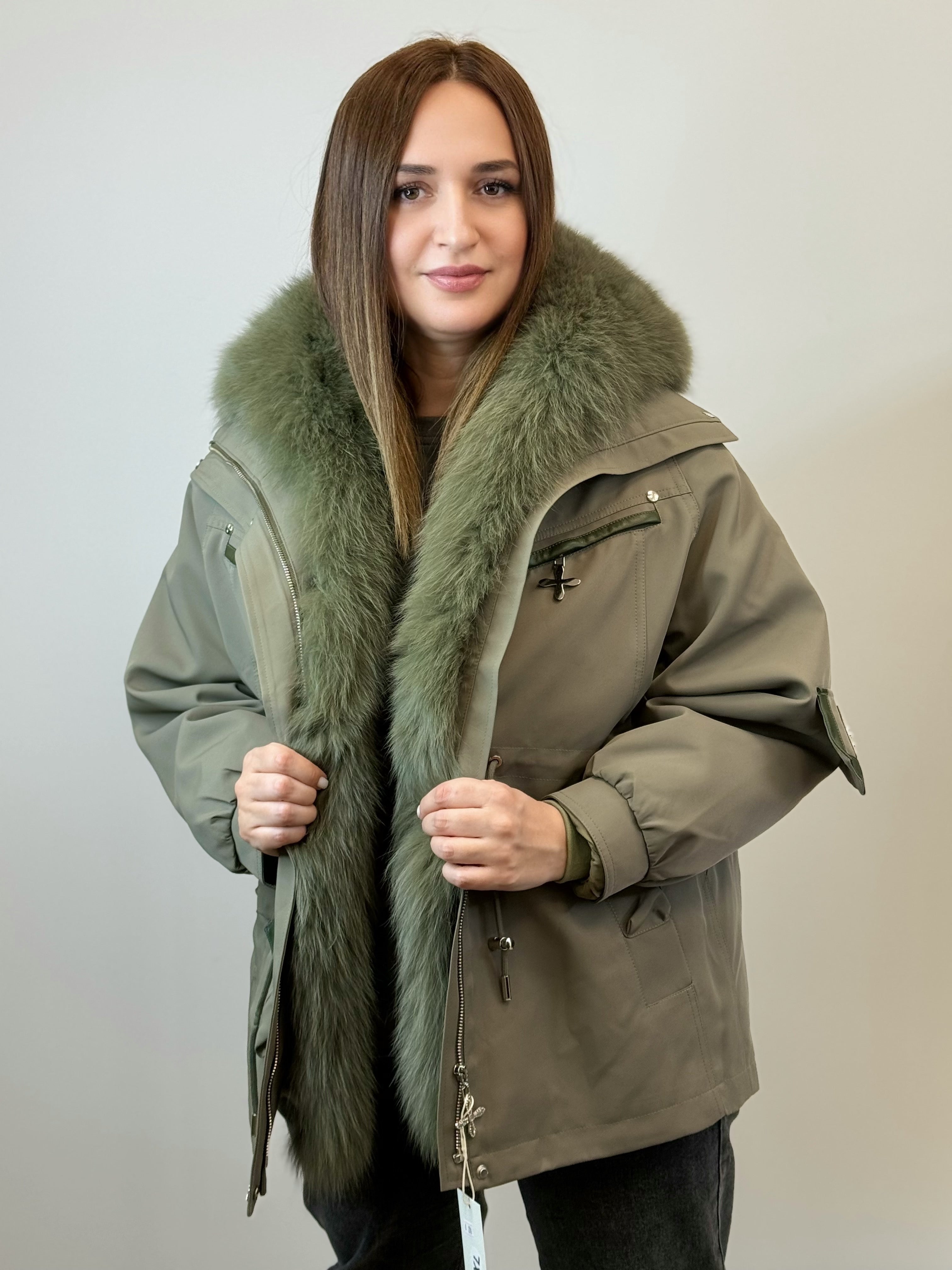 куртка - парка 017 Женская зимняя парка с мехом Olive Luxury