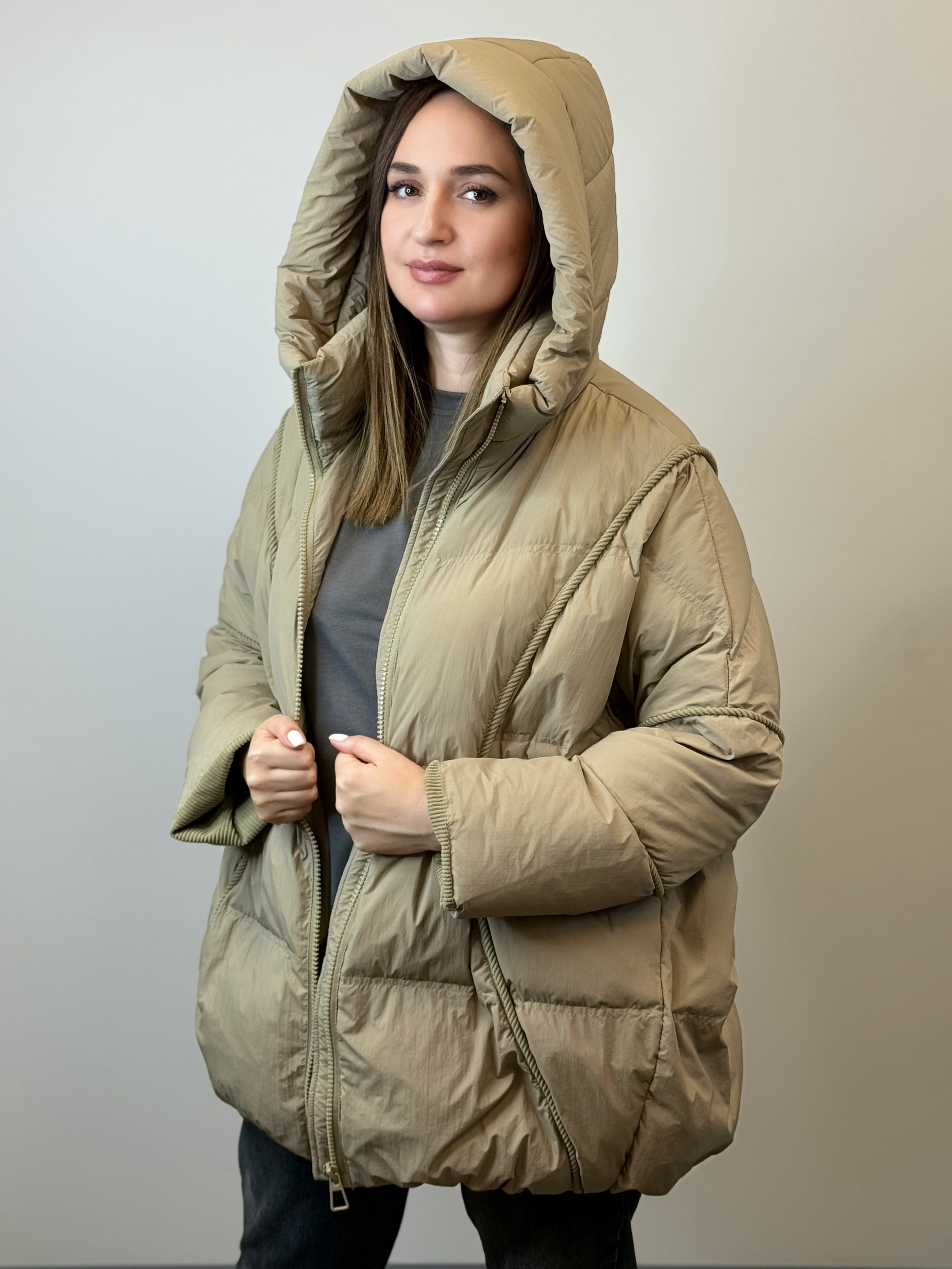куртка 023 Женская зимняя куртка с капюшоном Soft Beige Glow